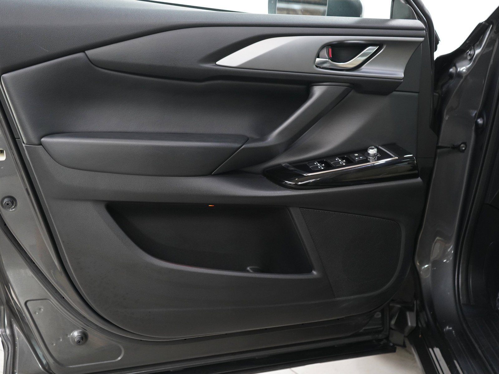 Used 2023 Machine Gray Metallic Mazda Touring Plus image 19
