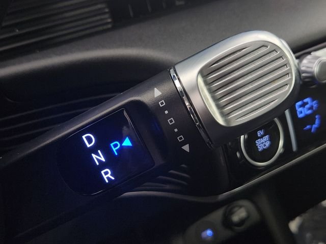 2024 Hyundai IONIQ 5 Limited - Photo 30
