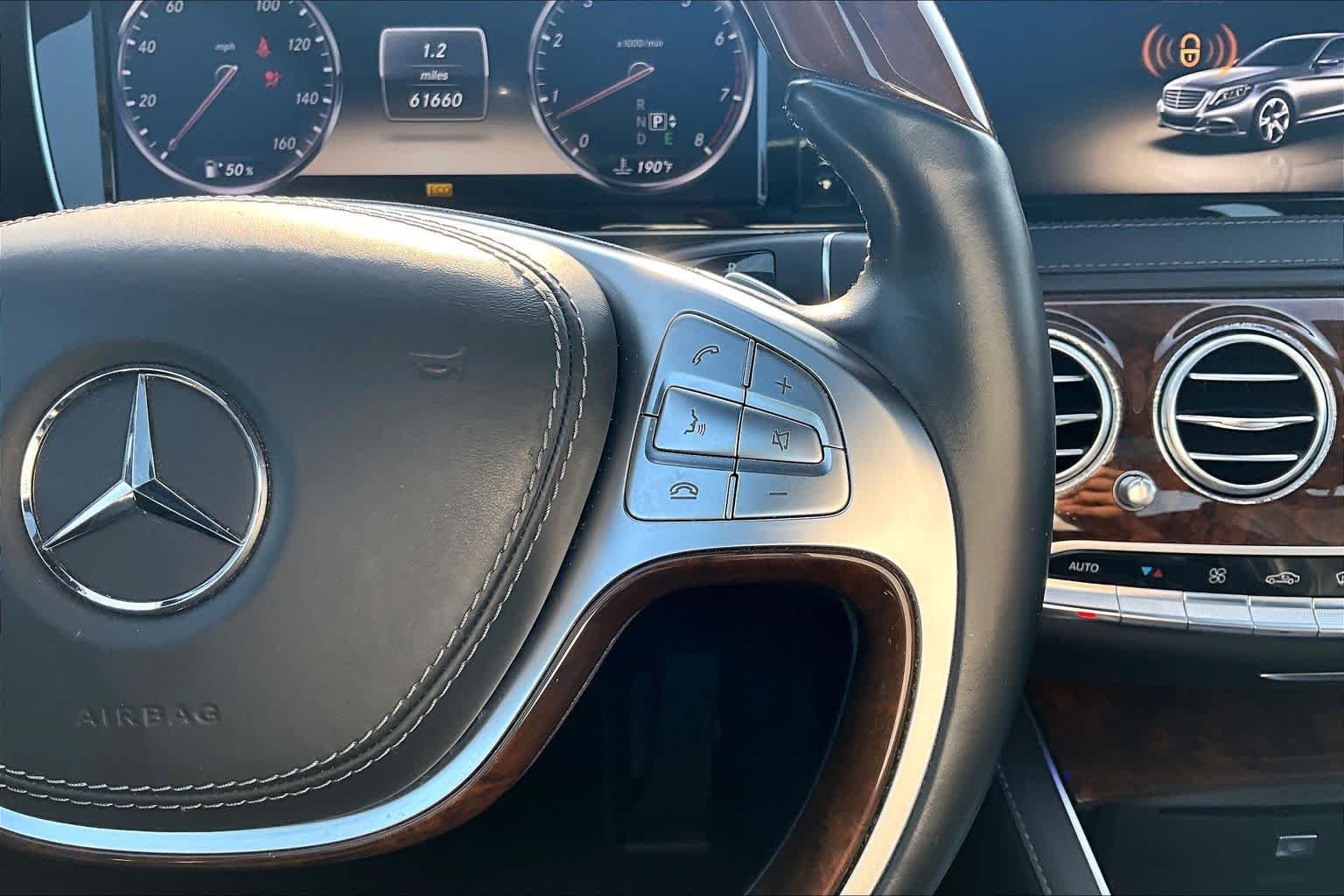 Used 2014 designo Mocha Black Mercedes-Benz S 550 image 24
