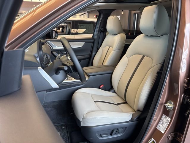 2025 Mazda CX-70 Premium Package - Photo 10