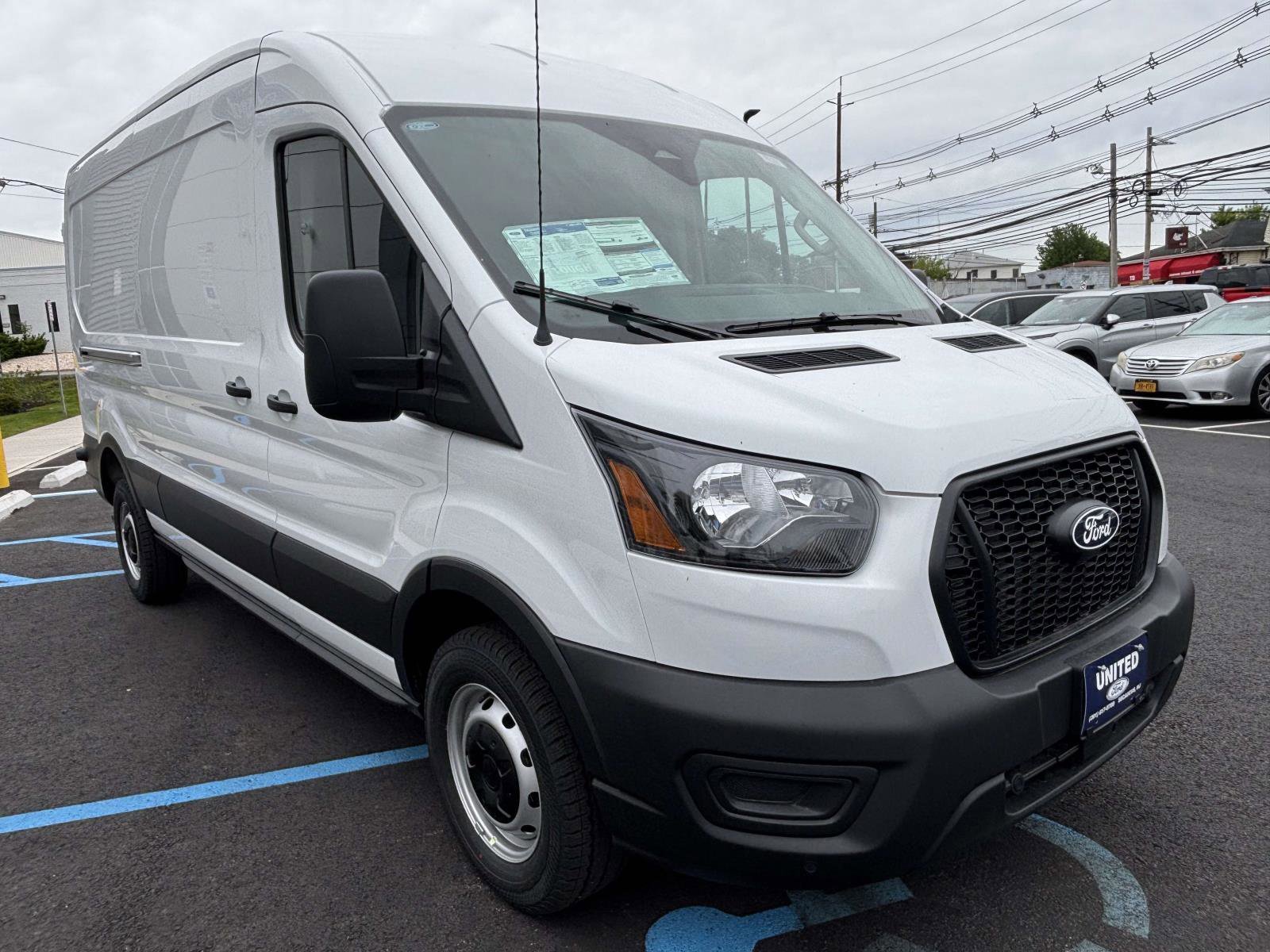 New 2026 Oxford White Ford Cargo Van image 2
