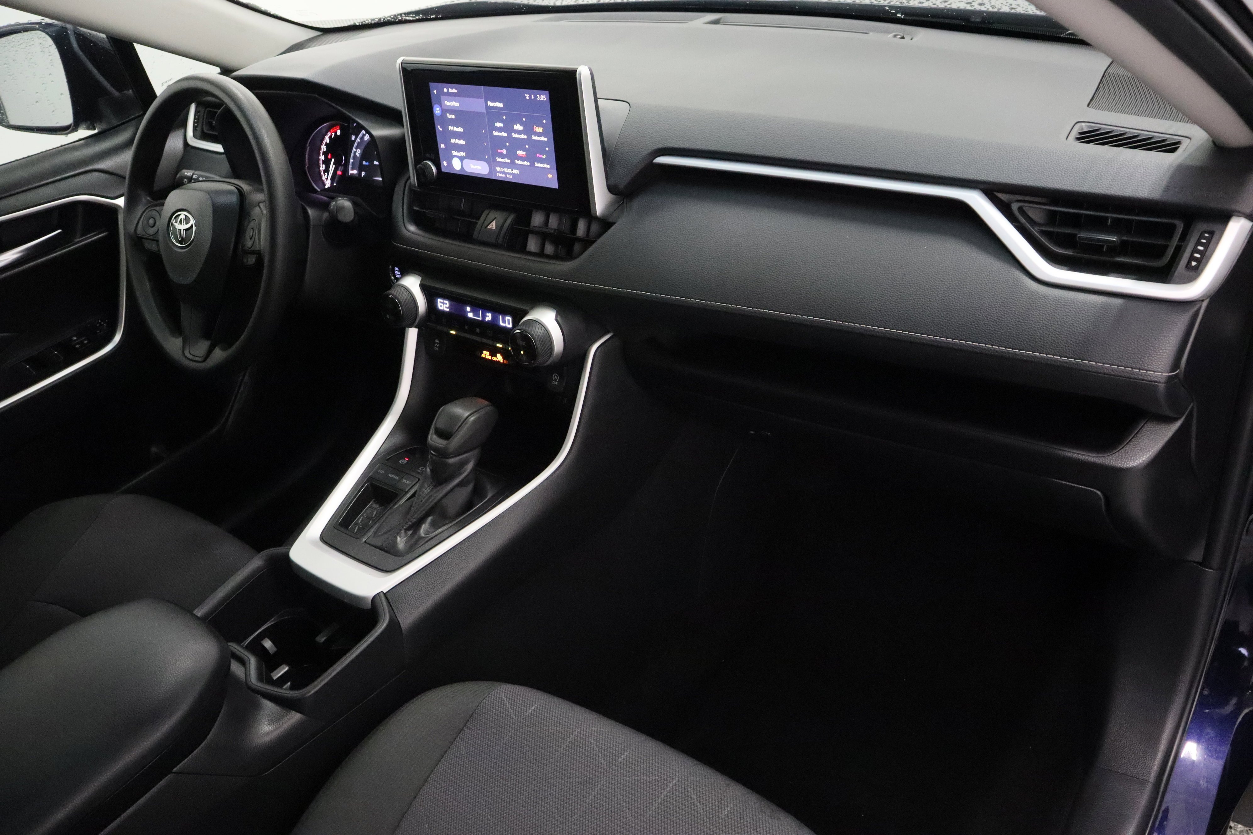 Used 2025 Blueprint Toyota XLE 2.5L image 38