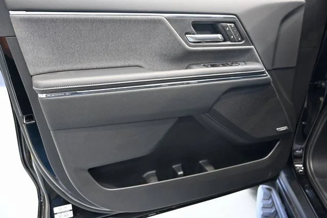 2026 GMC Sierra EV Elevation - Photo 28