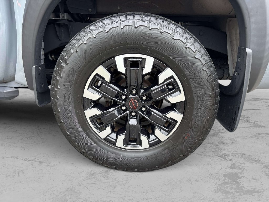 Used 2022 Gray Nissan PRO-4X image 29