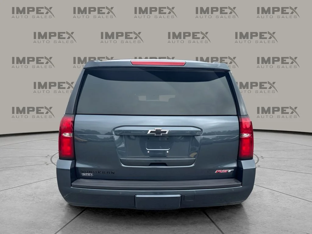 Used 2020 Gray Chevrolet RST image 4