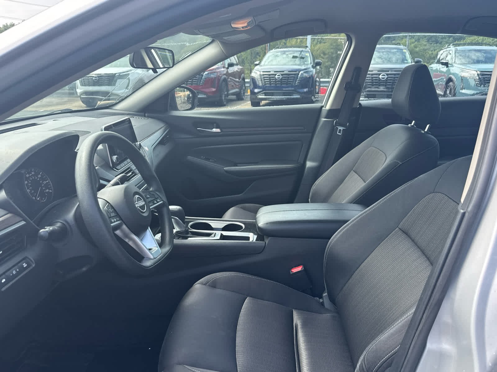 Used 2024 Brilliant Silver Metallic Nissan 2.5 SV image 7