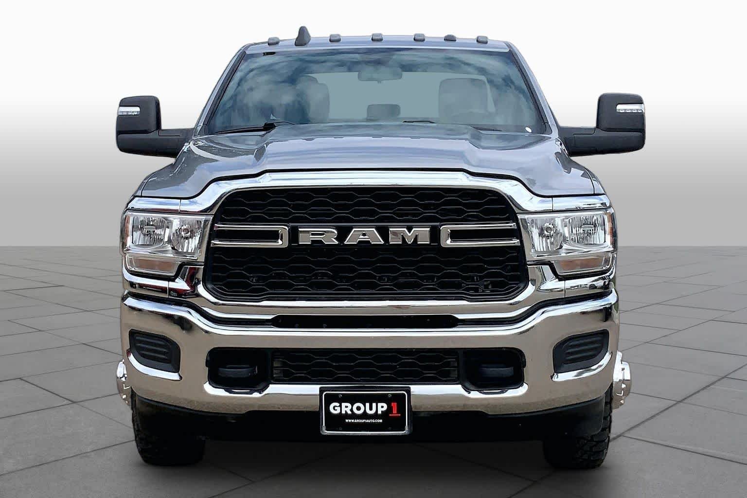 Used 2023 Billet Silver Metallic Clearcoat Ram Tradesman image 4