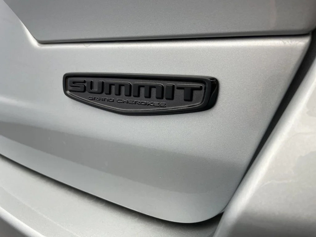 2025 Jeep Grand Cherokee Summit Reserve - Photo 6