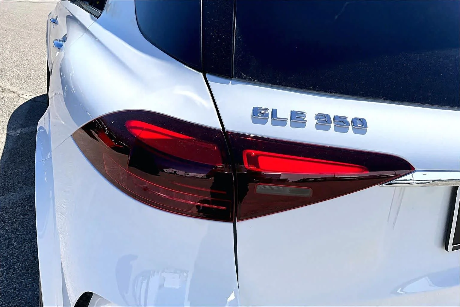New 2026 Polar White Mercedes-Benz GLE 350 image 6