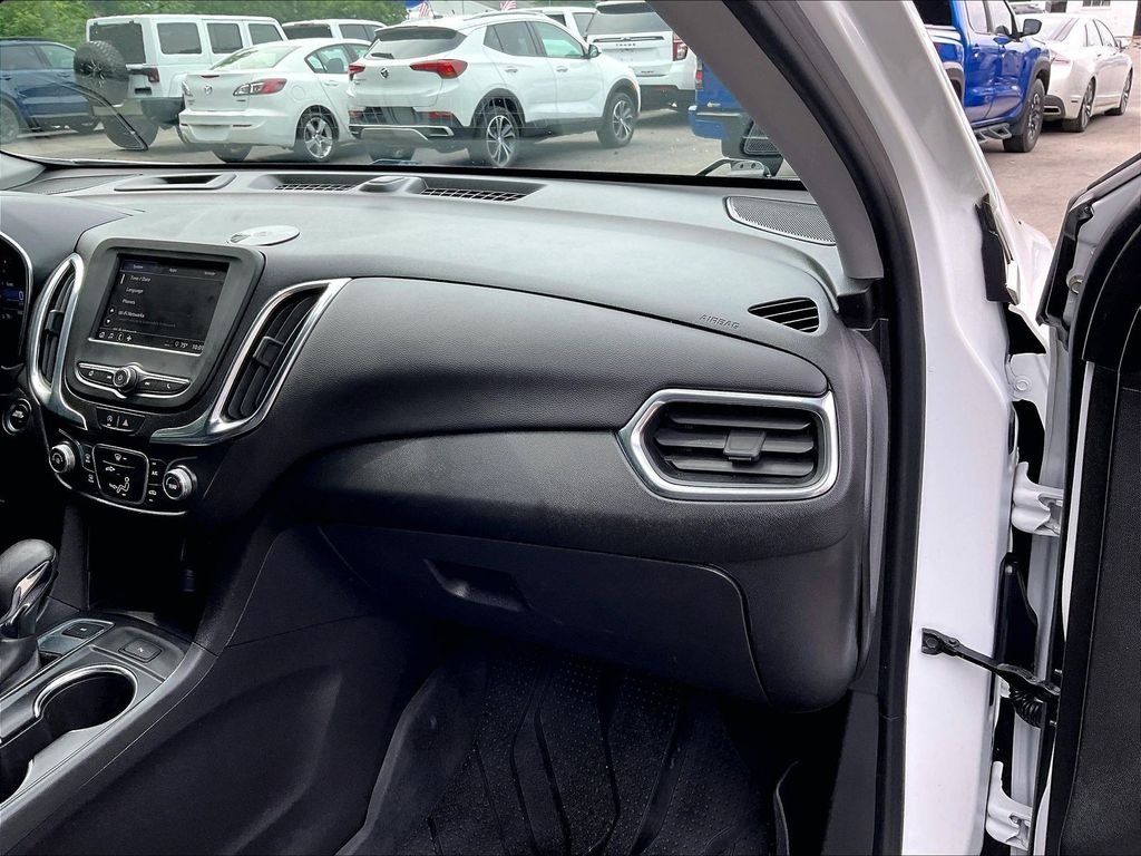 Used 2023 White Chevrolet LT image 13