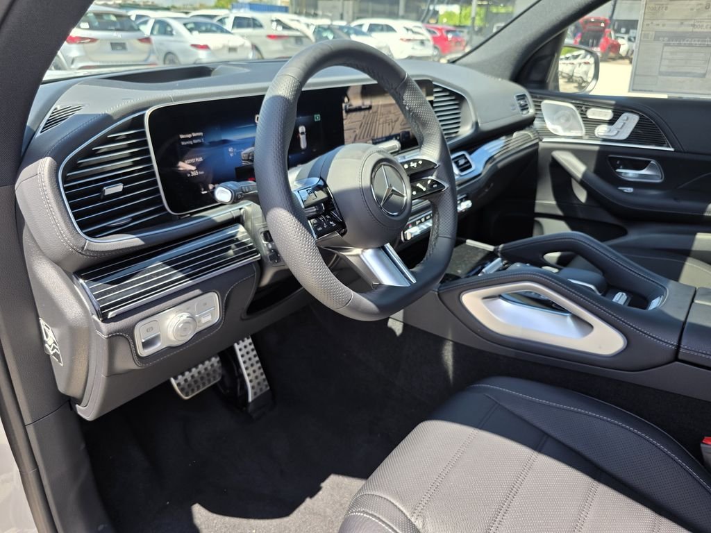 New 2026 Silver Mercedes-Benz GLS 580 image 18