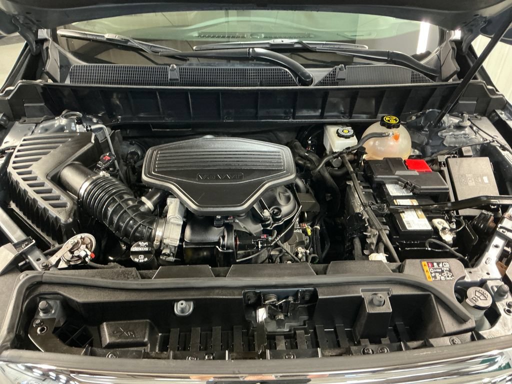 Used 2019 DARK SKY METALLIC GMC Denali image 10