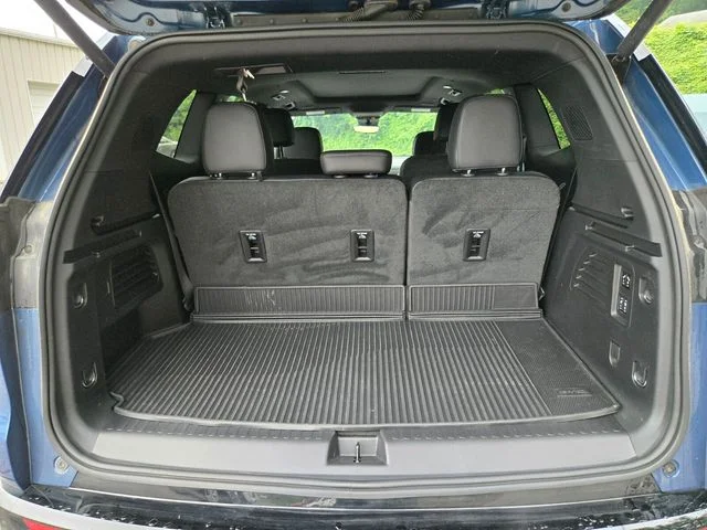 Used 2026 Blue GMC Denali image 18