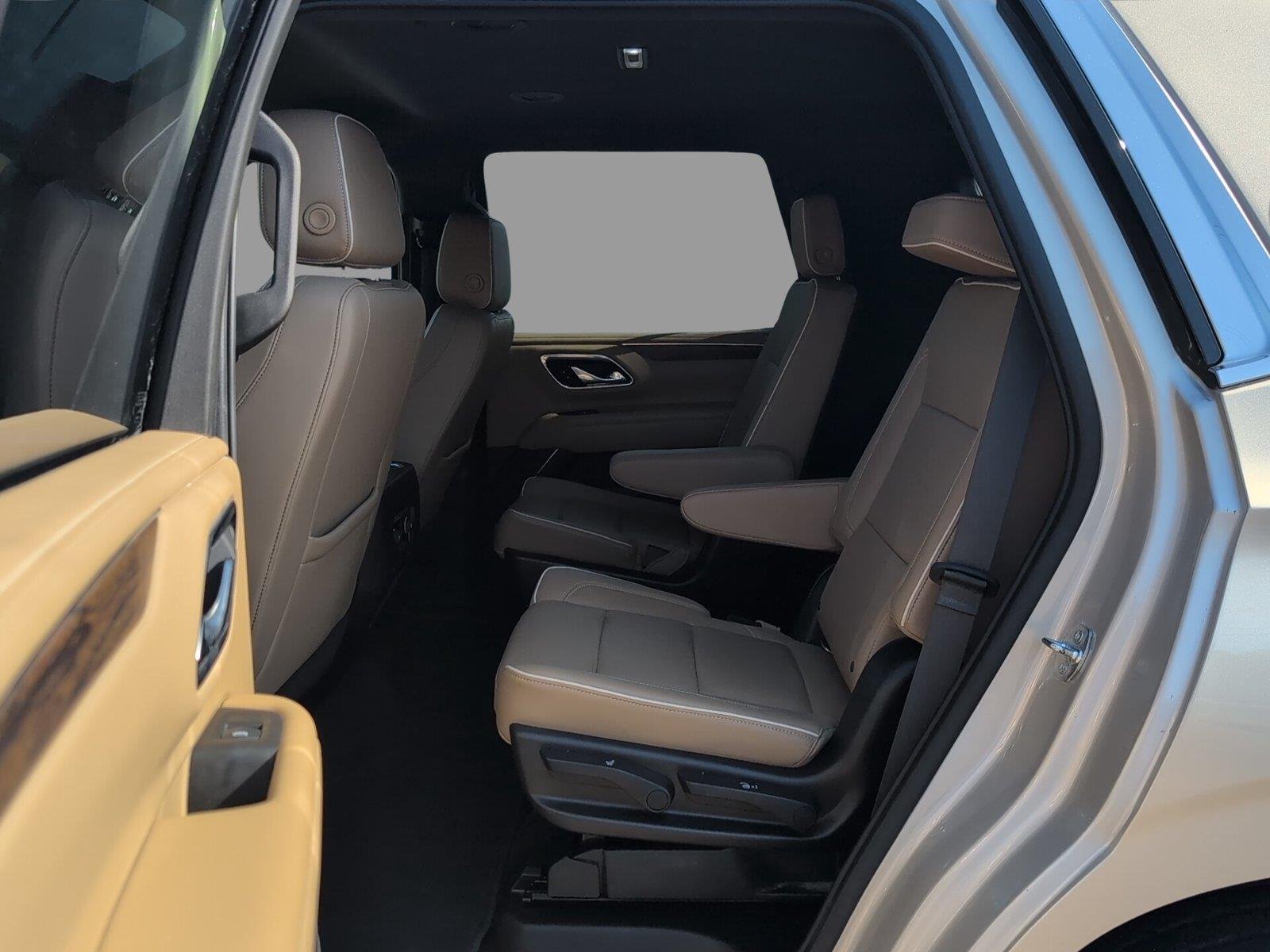 Used 2021 EMPIRE BEIGE METALLIC Chevrolet Premier image 16