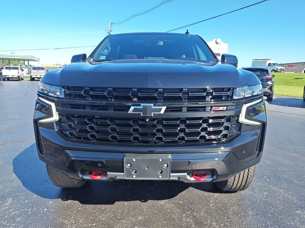Used 2024 Black Chevrolet Z71 image 8