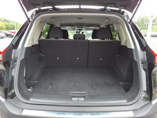 Used 2023 Black Nissan SV image 10