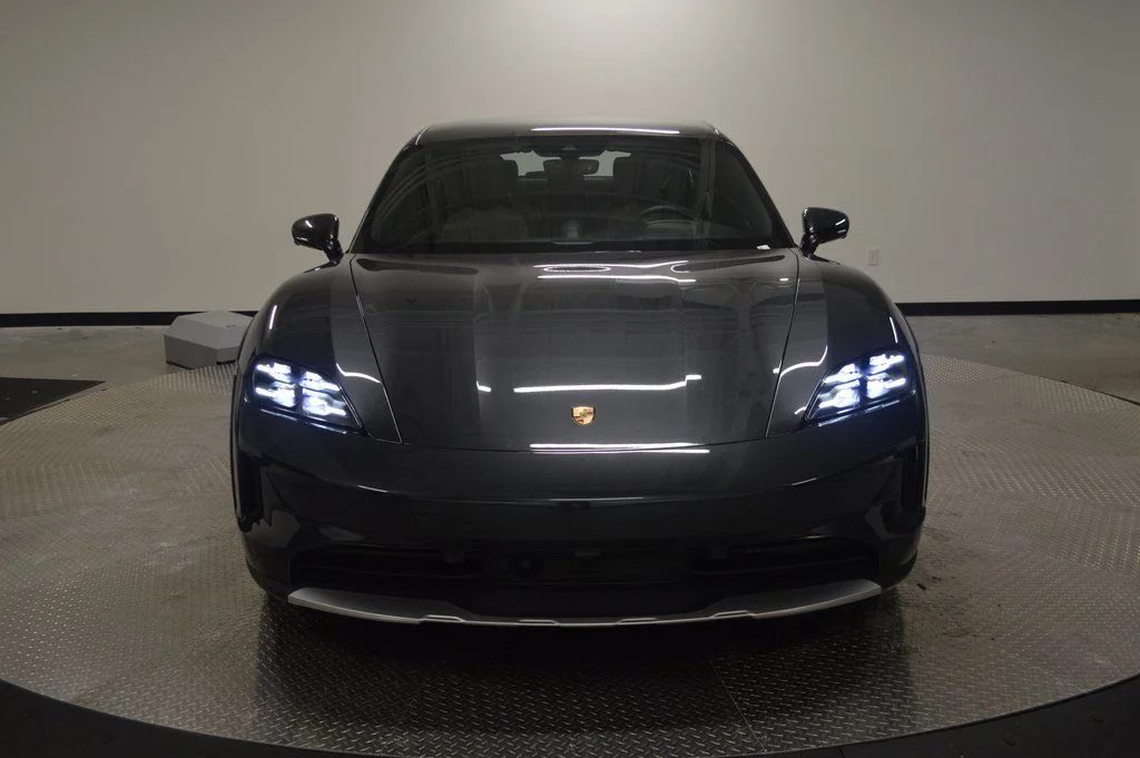 Used 2025 Volcano Grey Metallic Porsche 4S image 10