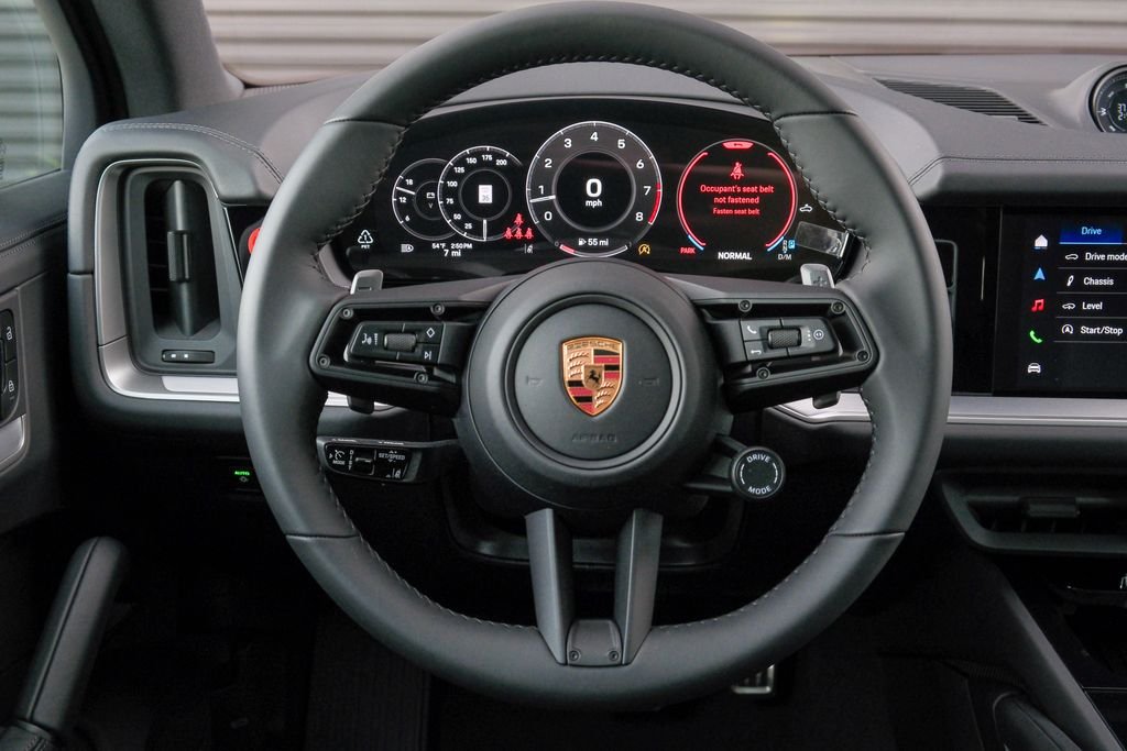 2026 Porsche Cayenne S - Photo 9