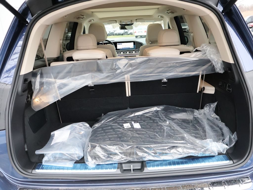 New 2026 Twilight Blue Metallic Mercedes-Benz GLS 450 image 18