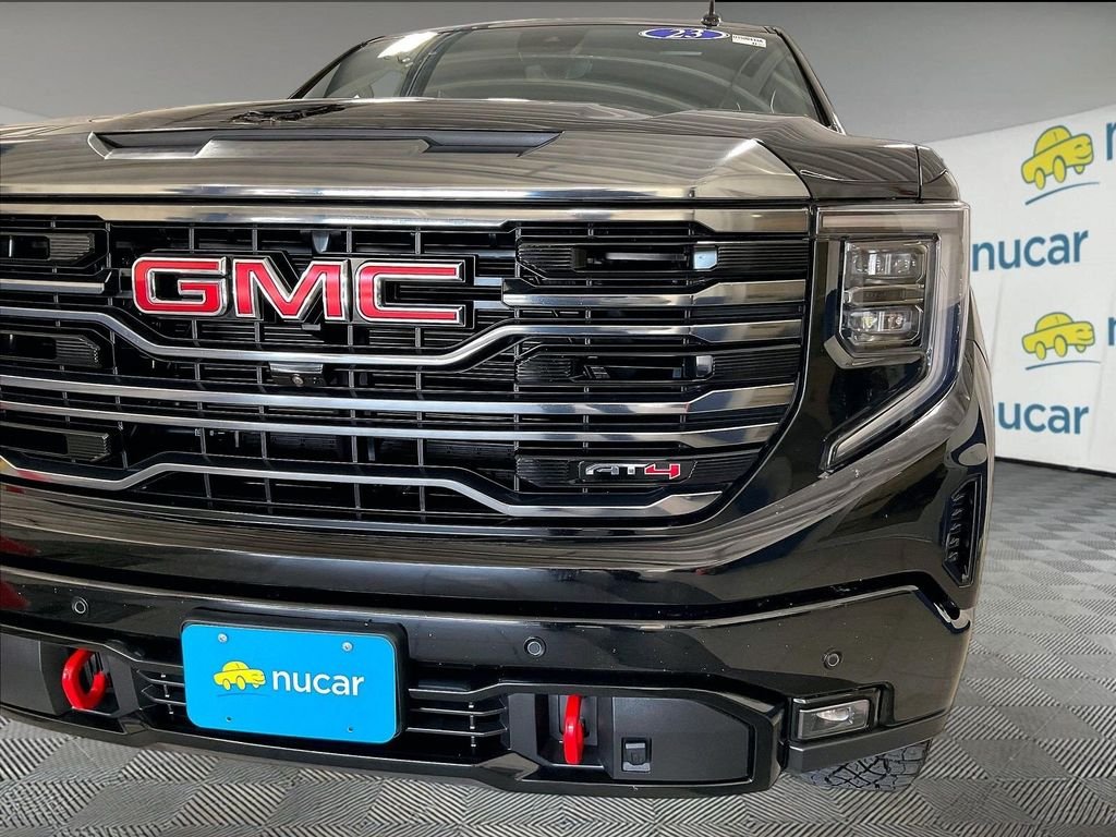 Used 2023 Black GMC AT4 image 33