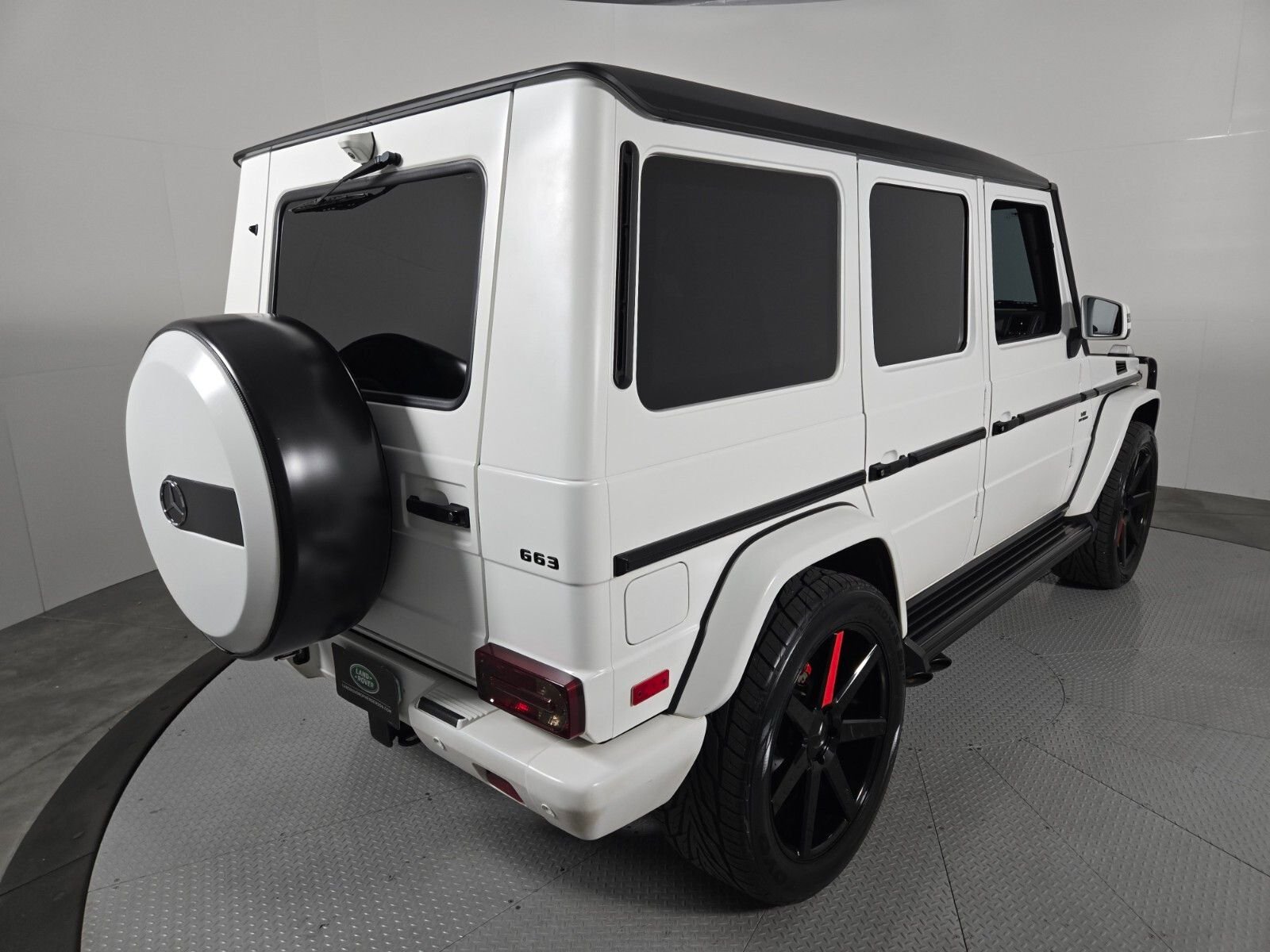 Used 2018 Polar White Mercedes-Benz G 63 AMG® image 2