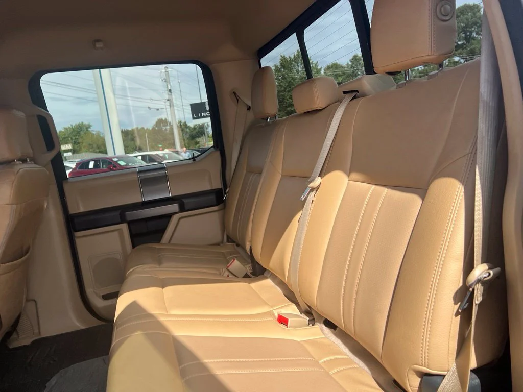 Used 2019 Silver Spruce Metallic Ford XLT image 8