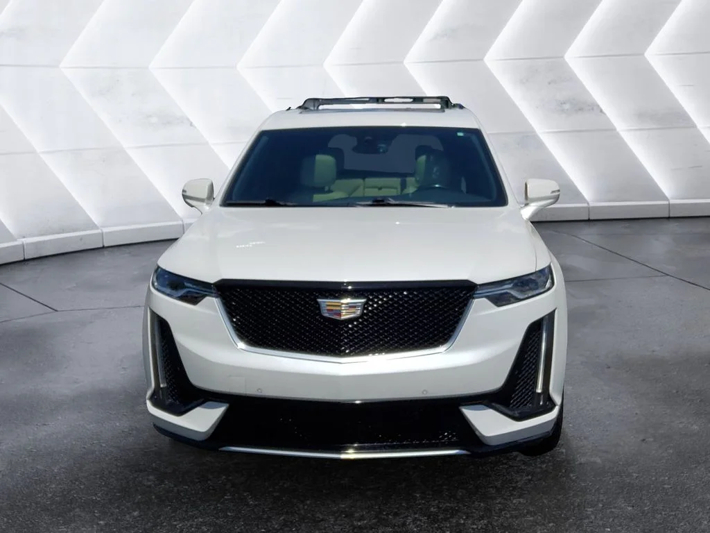 Used 2021 White Cadillac Sport image 2