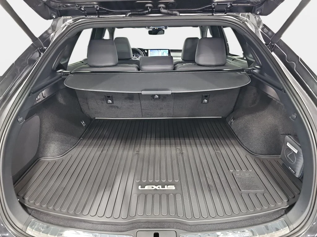 New 2026 Cloudburst Gray Lexus LUXURY image 12