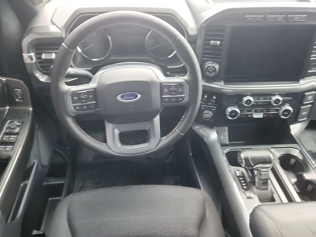 Used 2023 White Ford XLT image 11