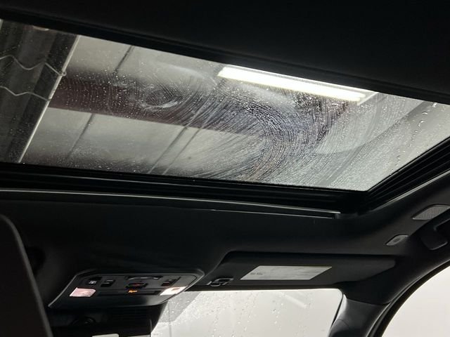 2025 Toyota Tacoma TRD Sport - Photo 19