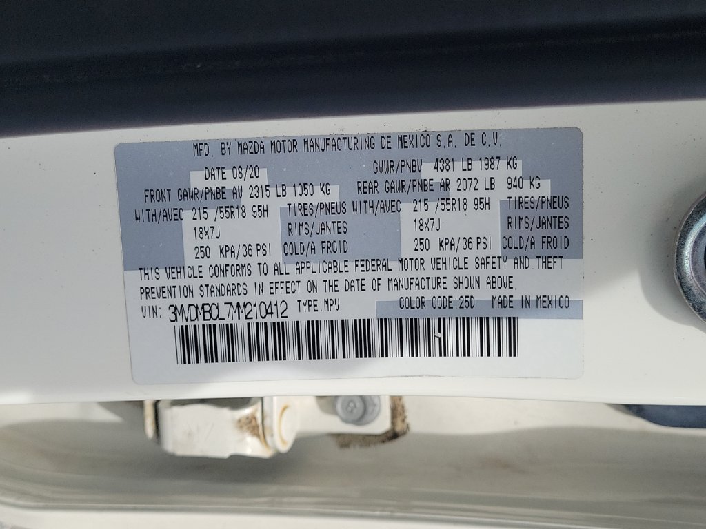 Used 2021 White Mazda Preferred image 23