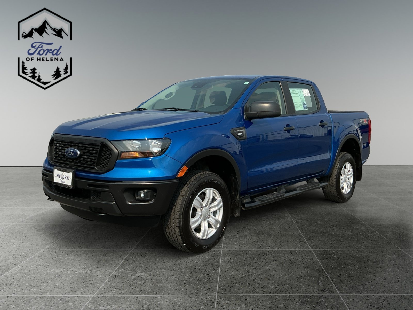 Used 2020 Blue Ford XL image 1