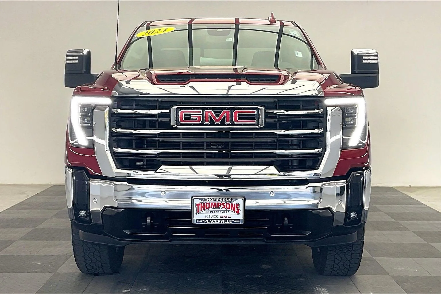 Used 2024 Volcanic Red Tintcoat GMC SLT image 2
