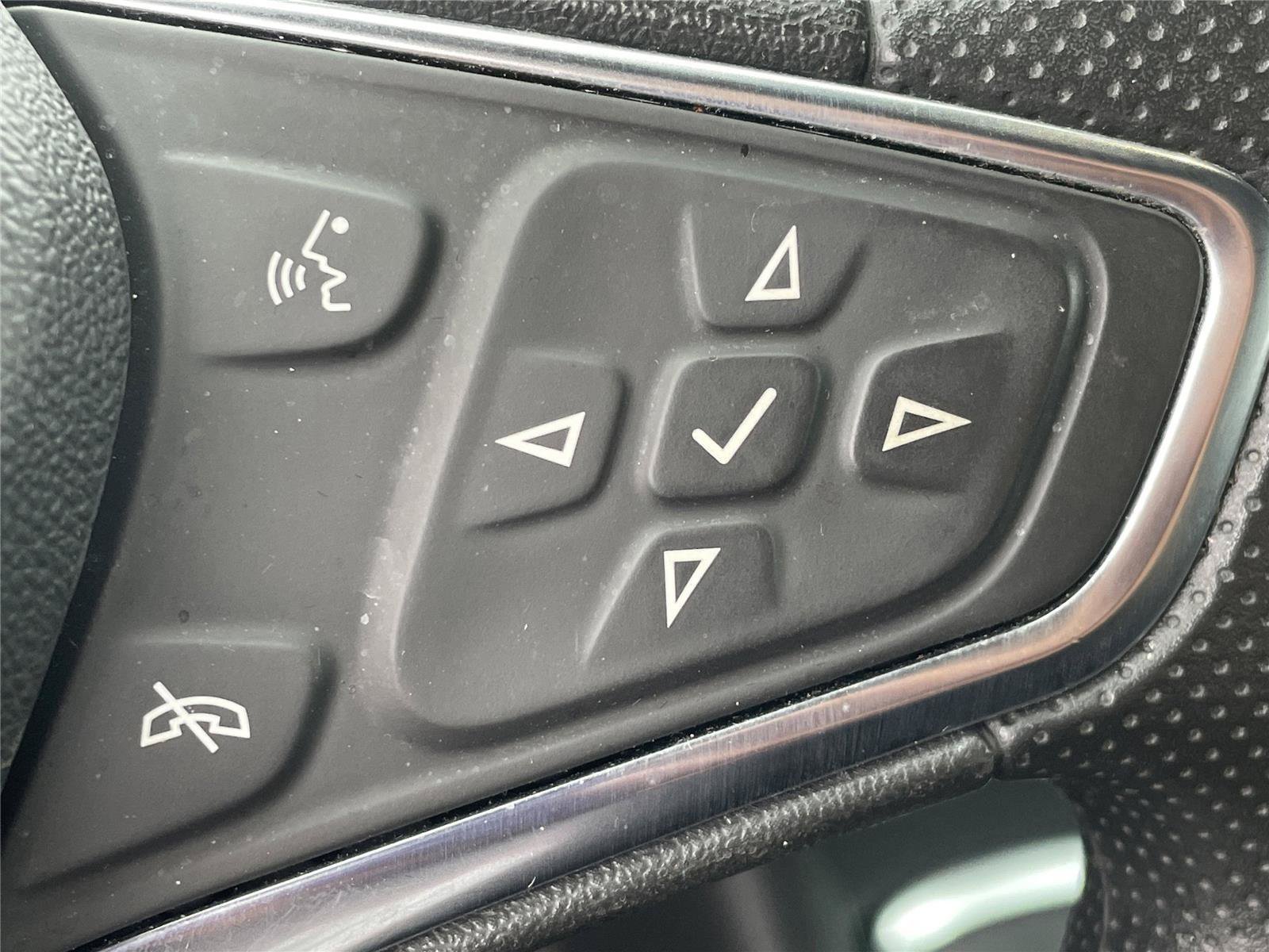 Used 2025 Mosaic Black Metallic Chevrolet LT image 14
