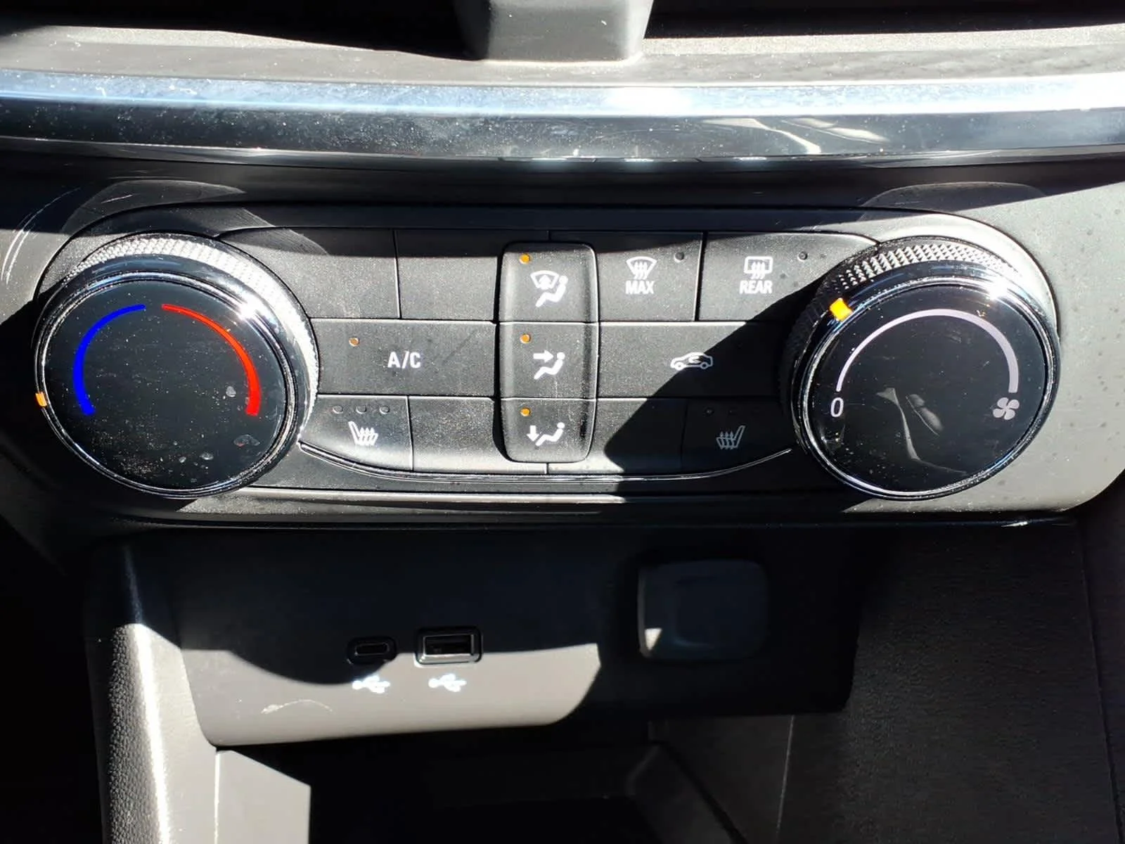2024 Buick Encore GX Preferred - Photo 14
