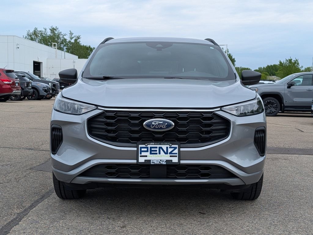 Used 2023 Ford Escape ST-Line with VIN 1FMCU9MN8PUA48520 for sale in Rochester, Minnesota