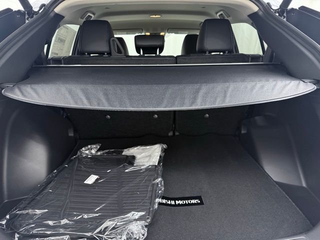 2025 Mitsubishi Eclipse Cross LE - Photo 18