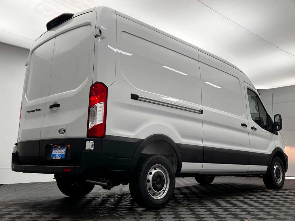 New 2026 White Ford Base image 12