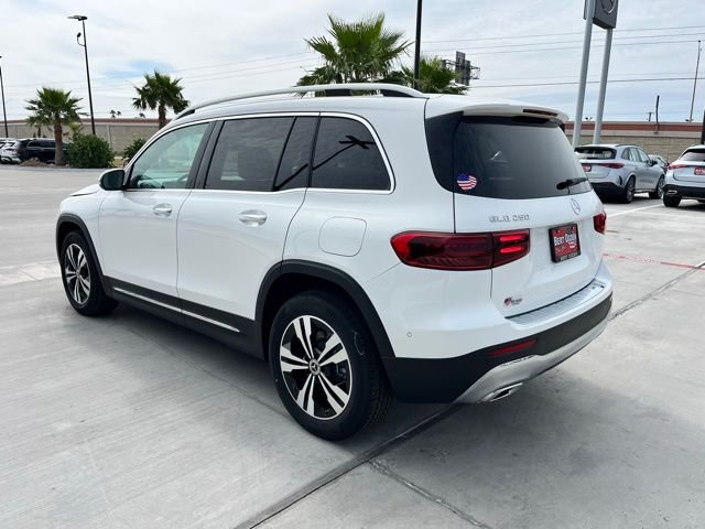 New 2026 Polar White Mercedes-Benz GLB 250 image 5