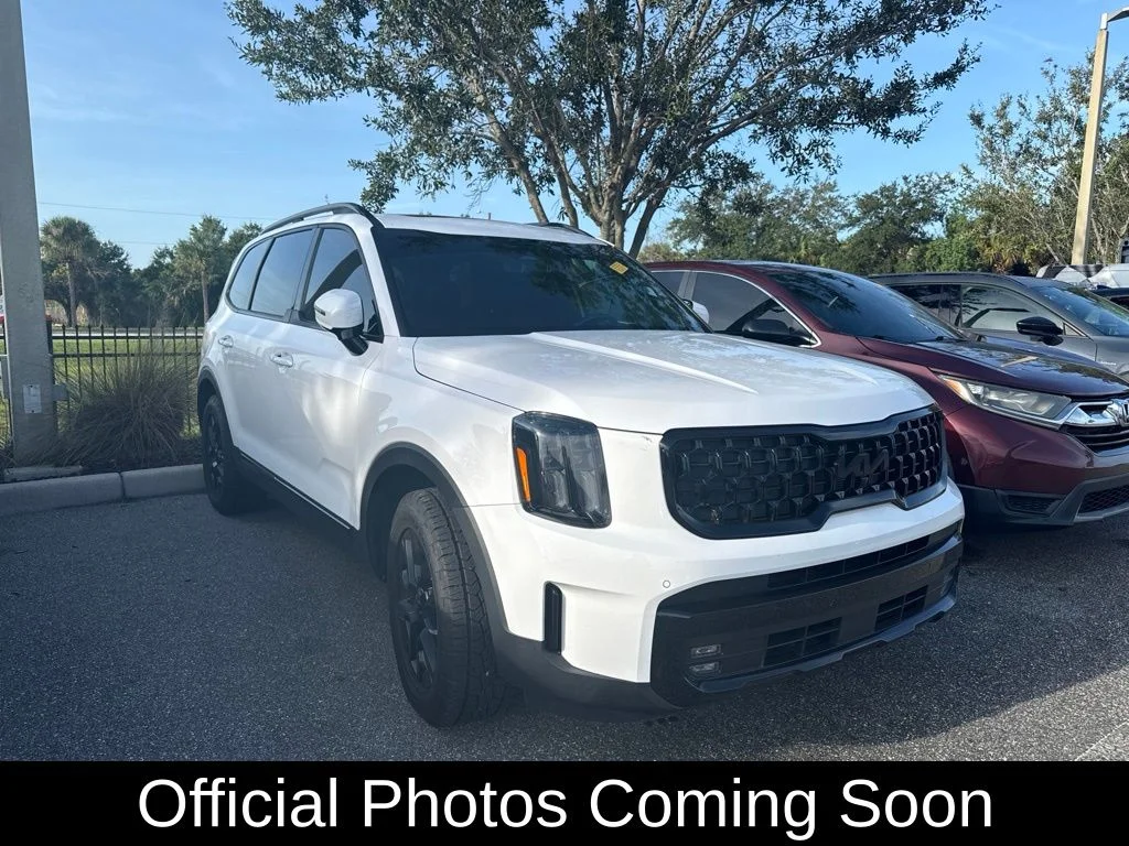 Used 2025 White Kia SX-Prestige X-Pro image 1