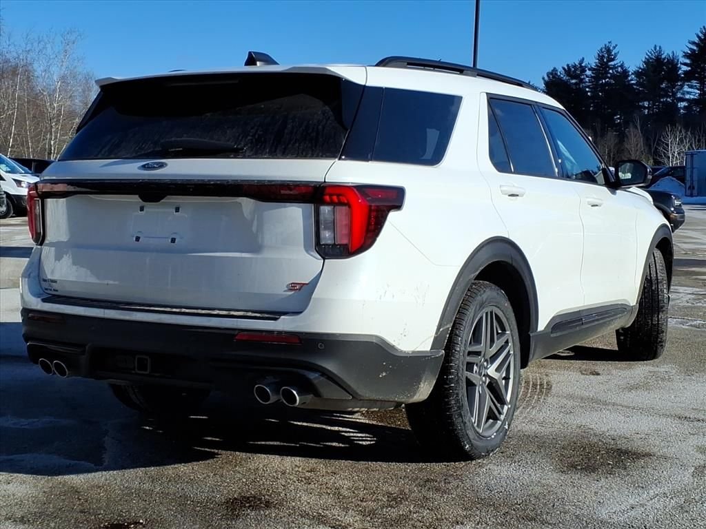 New 2026 Star White Metallic Tri-Coat Ford ST image 5