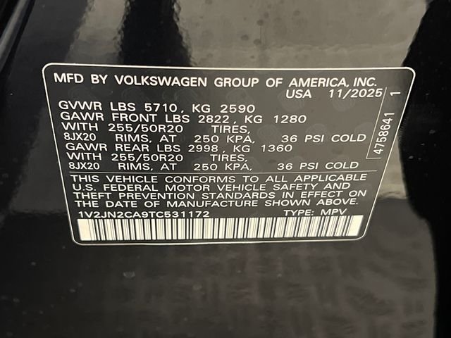 New 2026 Black Volkswagen 2.0T SE w/Technology image 22