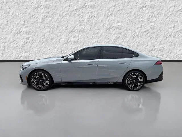 Used 2026 Brooklyn Grey Metallic BMW eDrive40 image 6