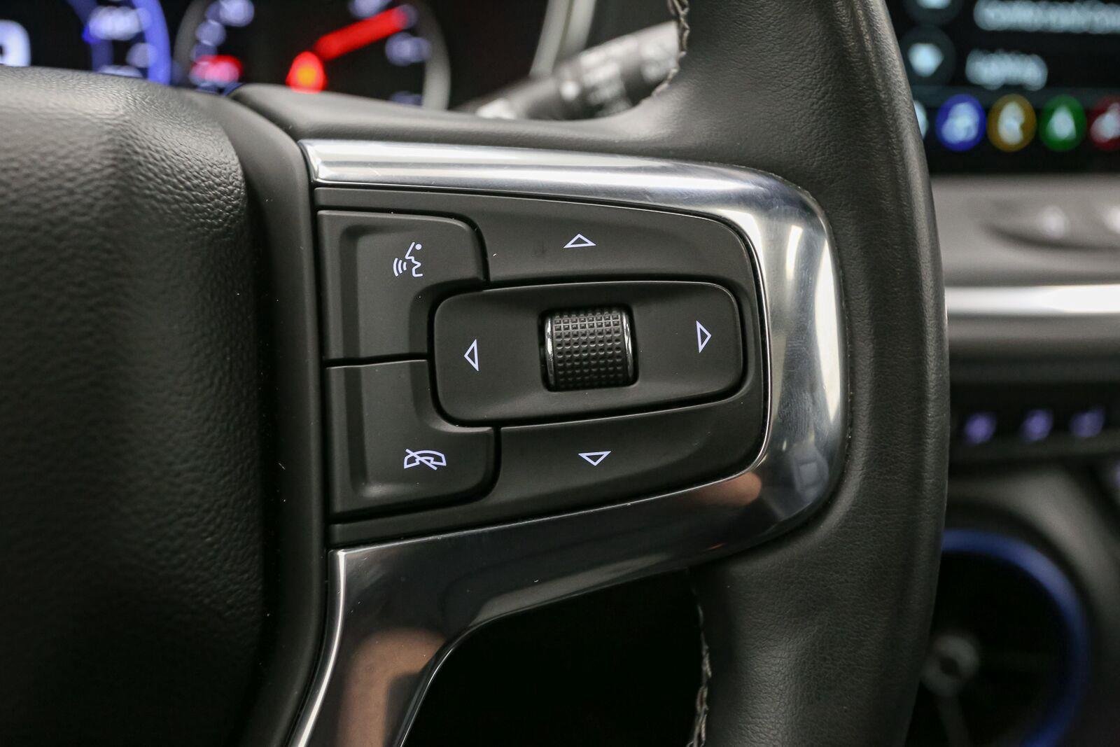 Used 2023 Black Chevrolet RS image 41