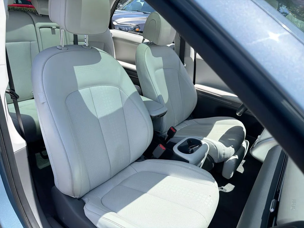 Used 2024 Blue Hyundai Limited image 25