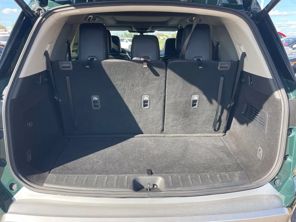 Certified Used 2024 Black Nissan SL image 4