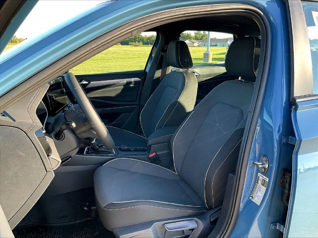 New 2027 Blue Volkswagen 1.5T Sport image 11