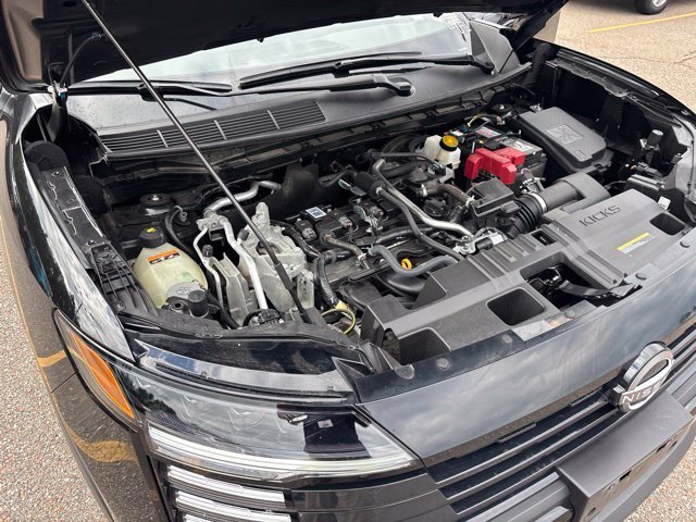 Certified Used 2025 Super Black Nissan SR image 18