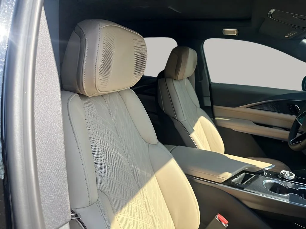 New 2026 Stellar Black Metallic Cadillac Signature Luxury image 14