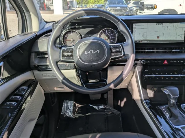 Used 2024 Blue Kia EX image 13